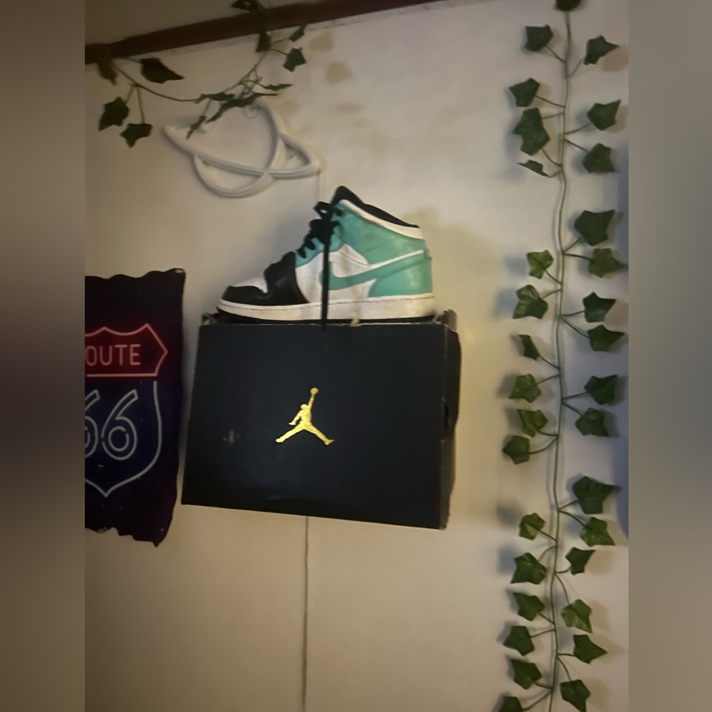 nike jordan size 7 worn